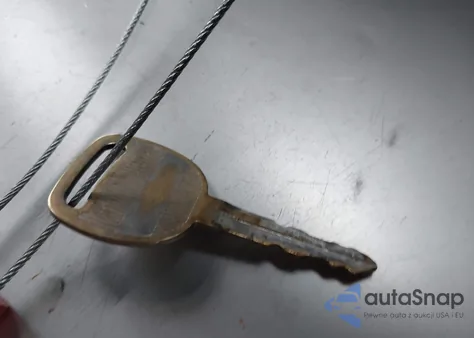 1999 GMC Sierra 1500 Sle z USA, uszkodzony, nr VIN 2GTEK19T8X1544716